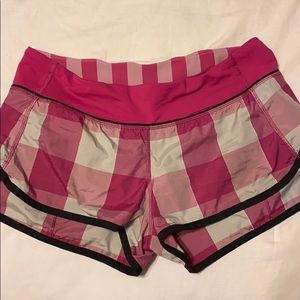 Lululemon speed up shorts - pink checkered